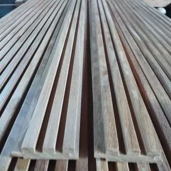 Revestimento Painel Ripado 1,5 x 1,0 -  Cumarú  Champanhe Cerne Extra( Valor m²)