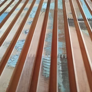 Revestimento Painel Ripado com vestígios tinta -  Peroba Rosa Demolição ( Valor m²)